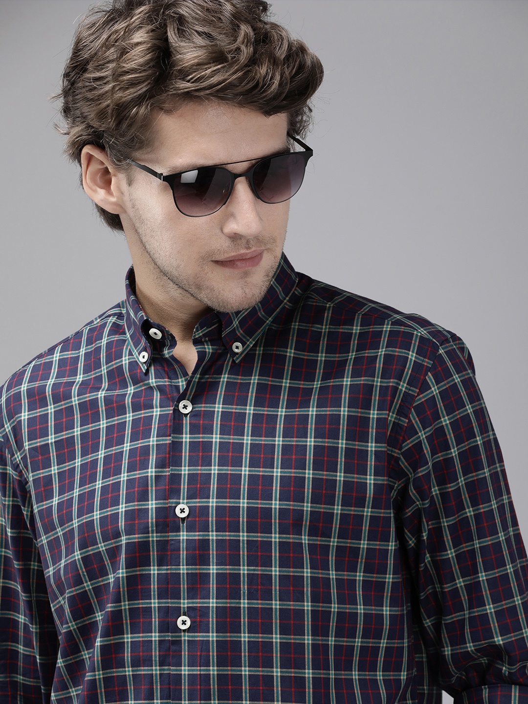 

THE BEAR HOUSE Men Navy Blue Slim Fit Tartan Checked Casual Shirt