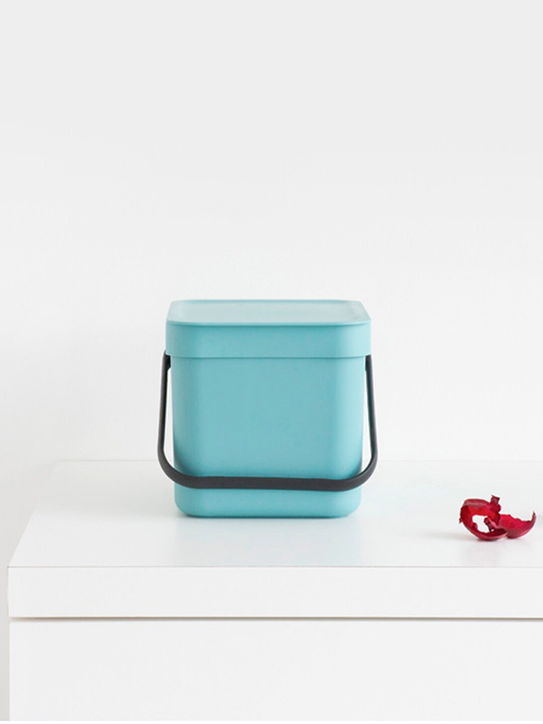 

Brabantia Blue Sort & Go Waste Bin 6 litre