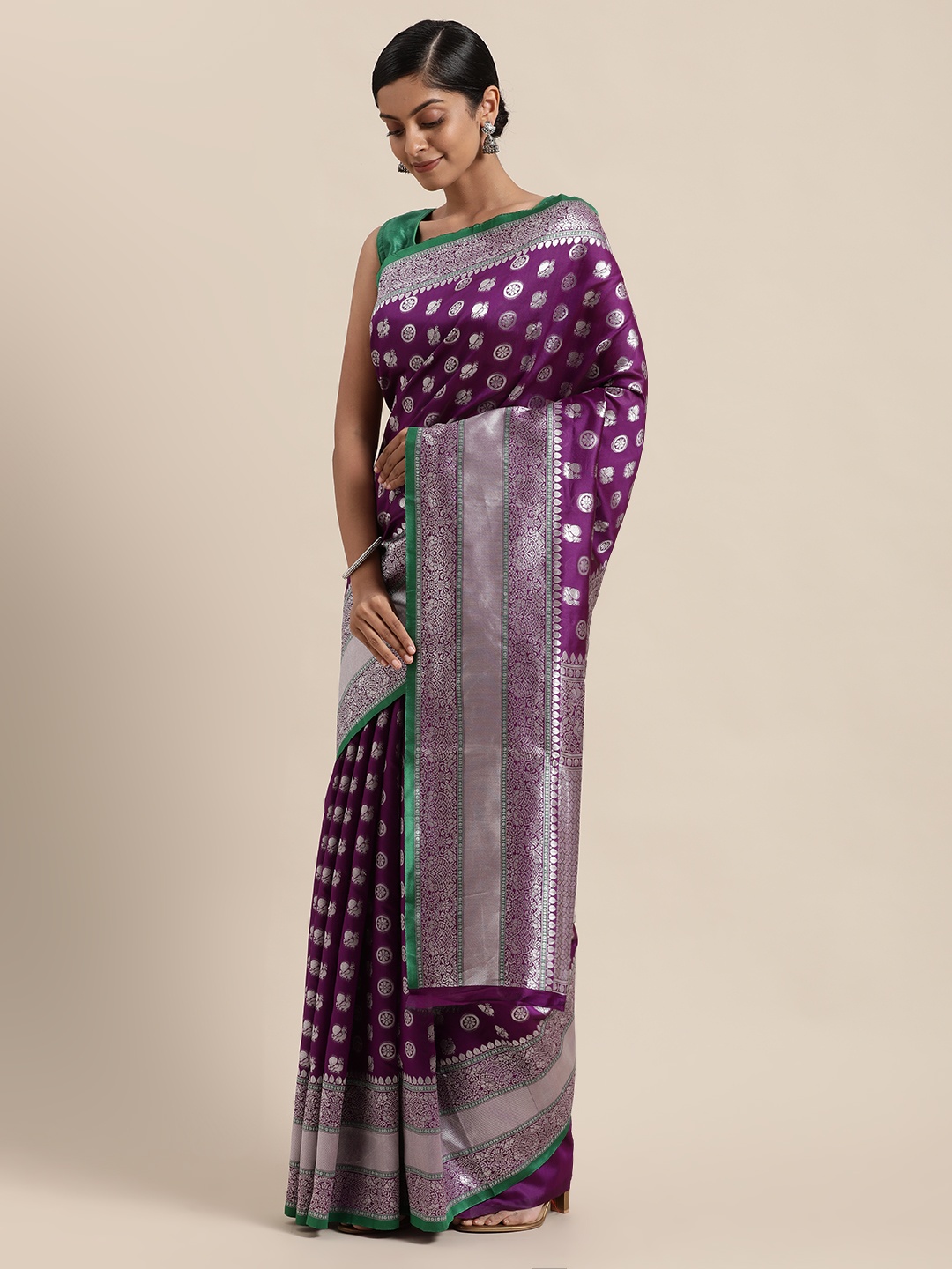 

Sugathari Purple & Green Woven Design Silk Blend Mysore Silk Saree