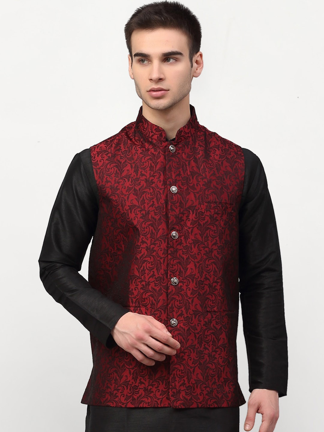 

Jompers Men Maroon & Black Ethnic Woven-Design Nehru Jacket