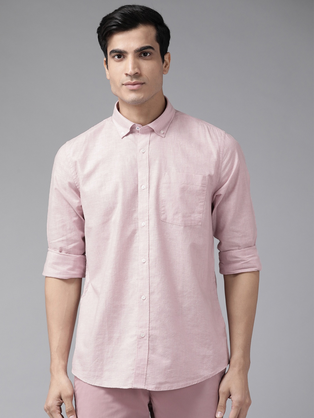 

Blackberrys Men Pink Solid India Slim Fit Casual Shirt