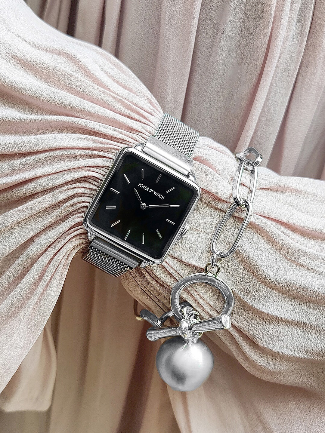 

JOKER & WITCH Women Black & Silver-Toned Madelyn Watch Bracelet Stack Gift Set JWBS422
