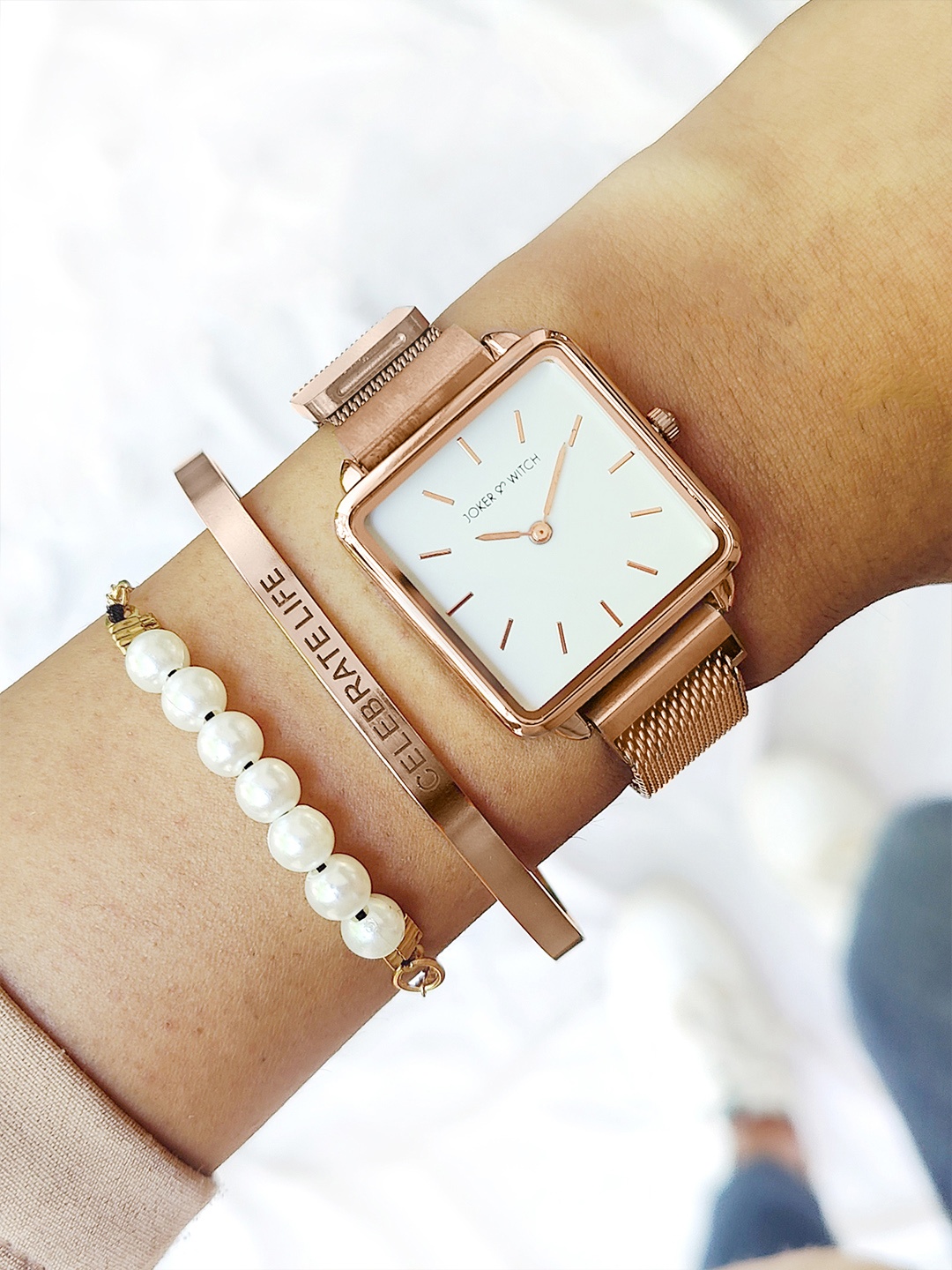 

JOKER & WITCH Women White & Rose Gold-Toned Valentina Watch Gift Set - JWBS424