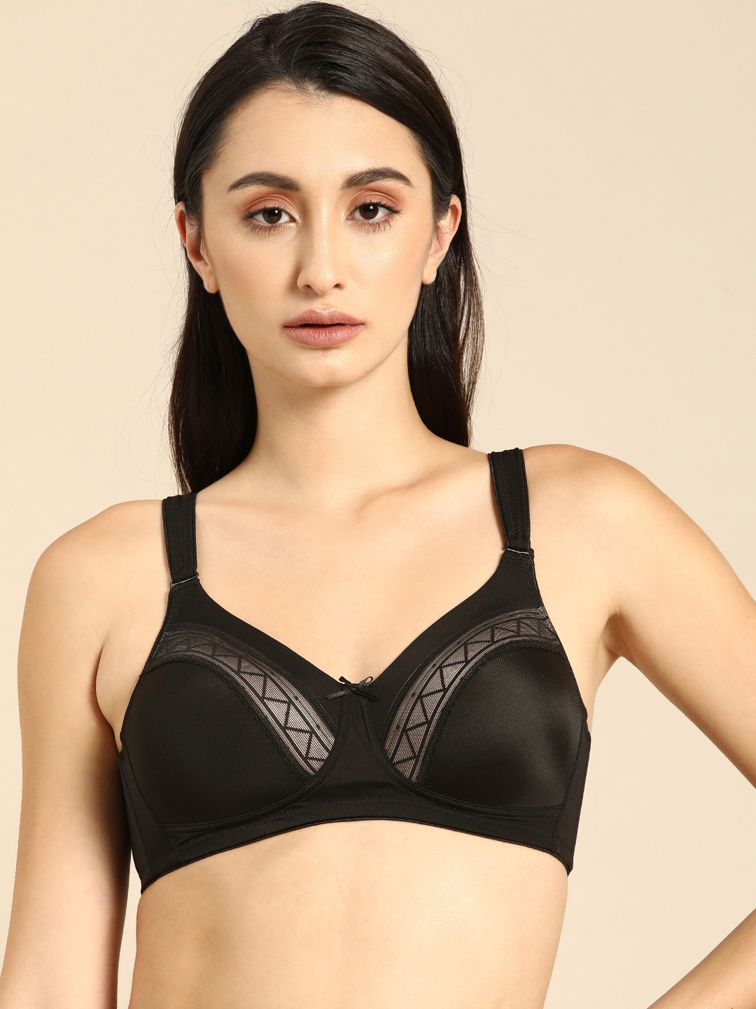 

Triumph Zigzag Spotlight Padded Wireless Seamless T-shirt Bra, Black