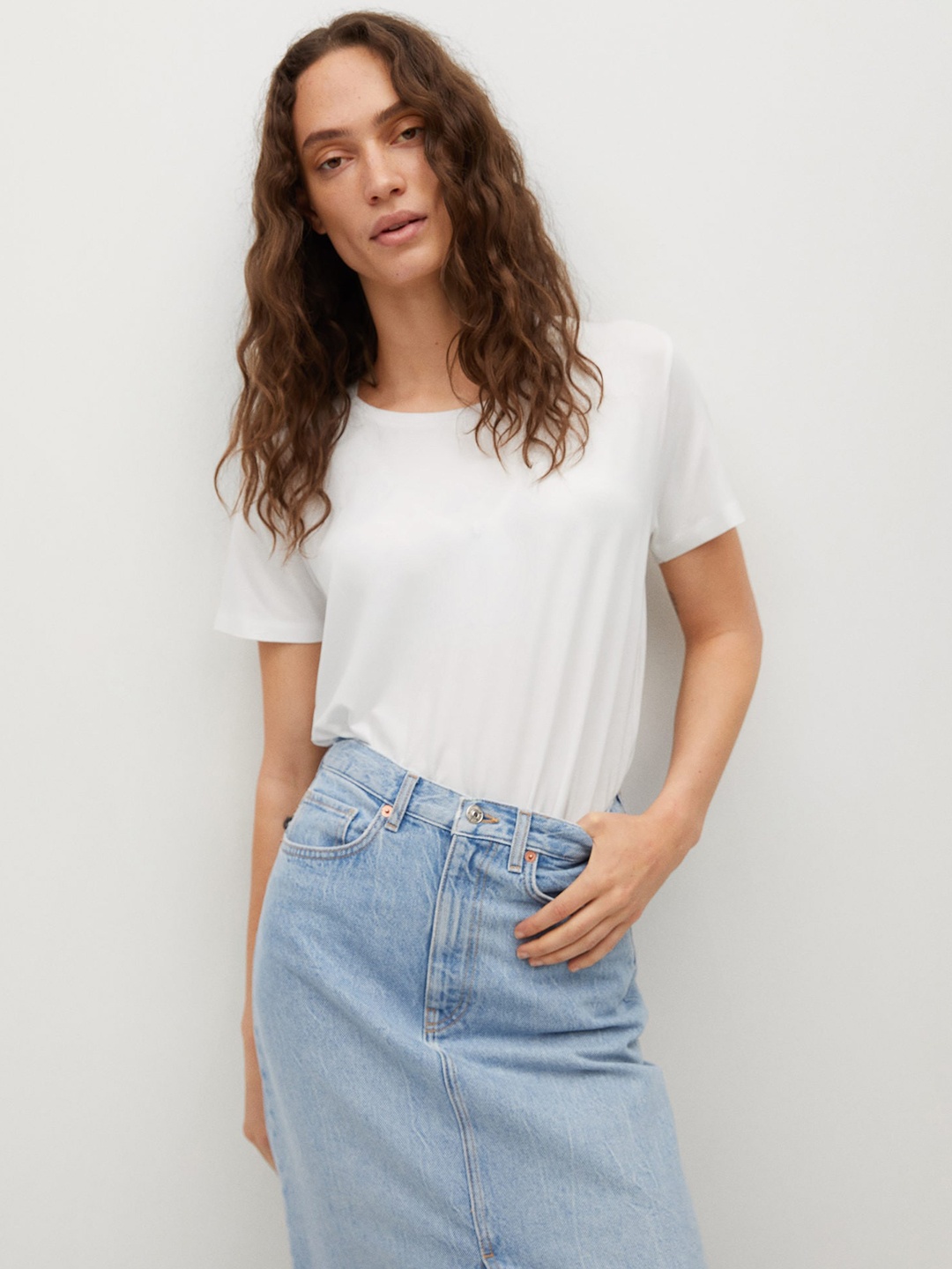 

MANGO Women White Solid T-Shirt