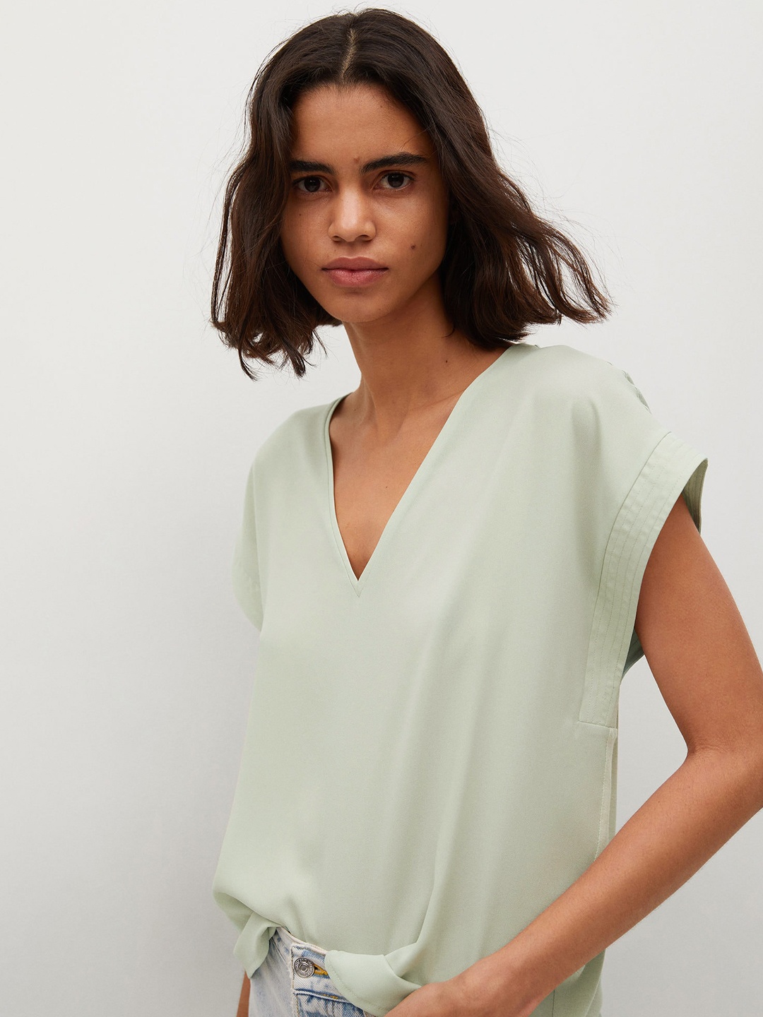 

MANGO Women Green Solid V-Neck Extended Sleeves T-shirt
