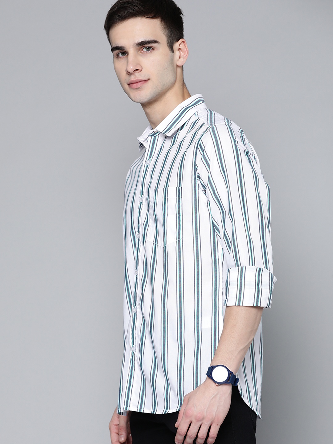 

Harvard Men White Opaque & Charcoal Grey Striped Cotton Casual Shirt