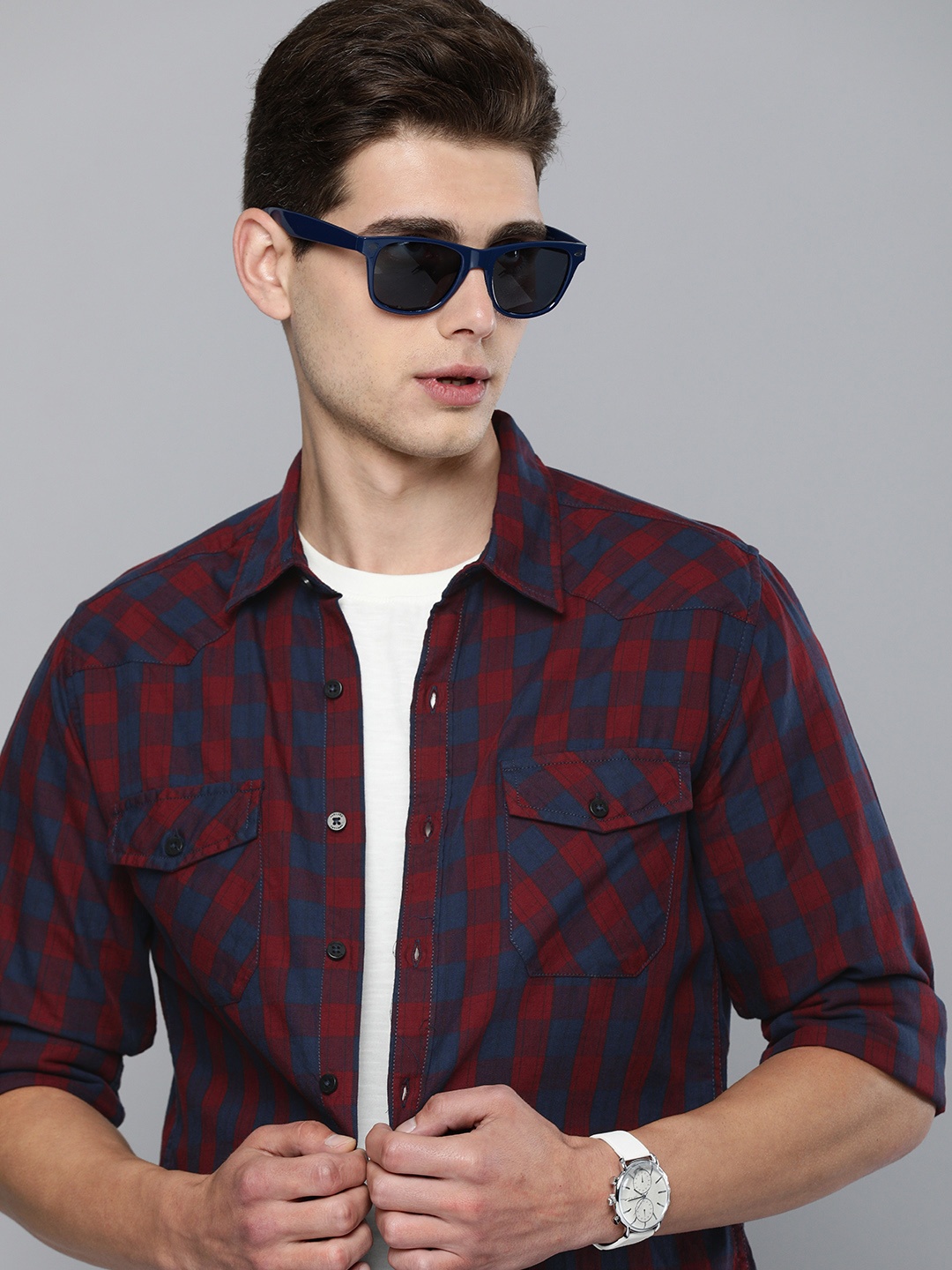 

Harvard Men Red & Navy Blue Checked Pure Cotton Casual Shirt