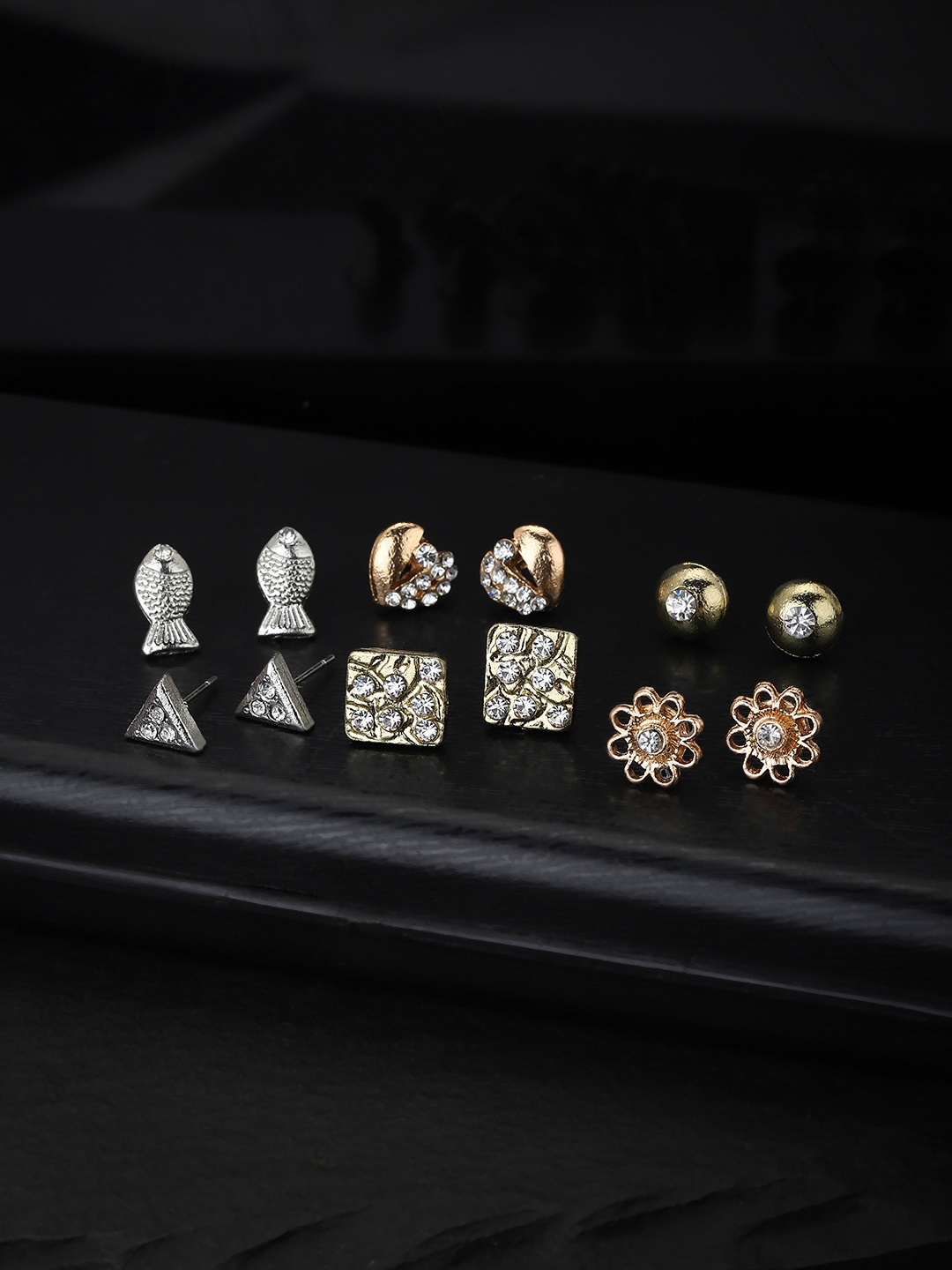 

Carlton London Set of 6 CZ Studded Handcrafted Studs, Rose gold