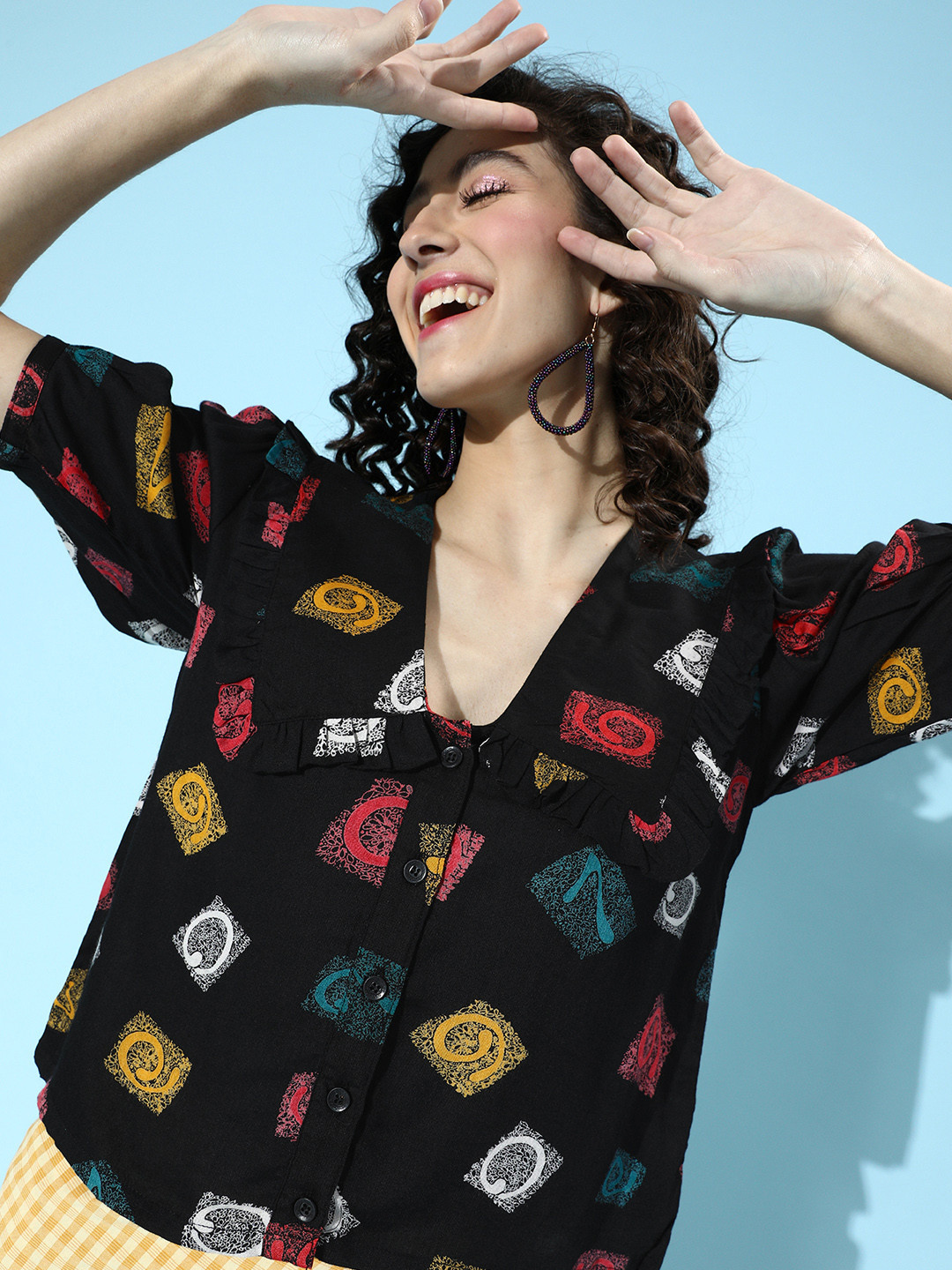 

SCORPIUS Women Black Printed Over the Board Collar Casual Shirt