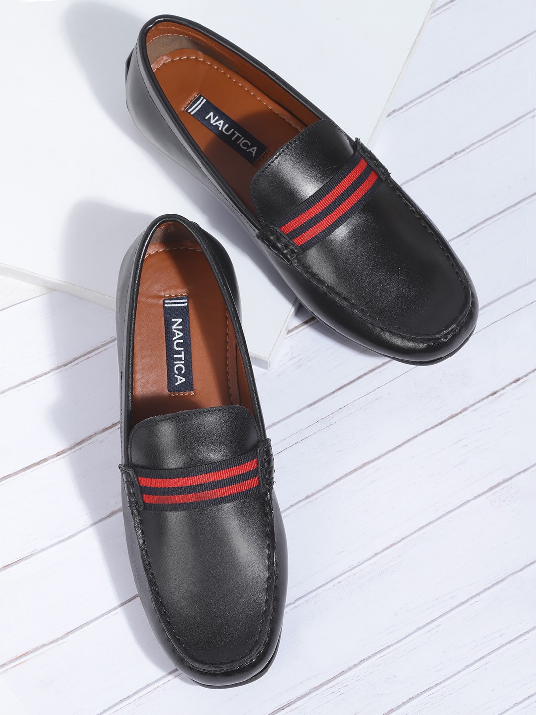 

Nautica Men Black Solid Leather Driving Shoes