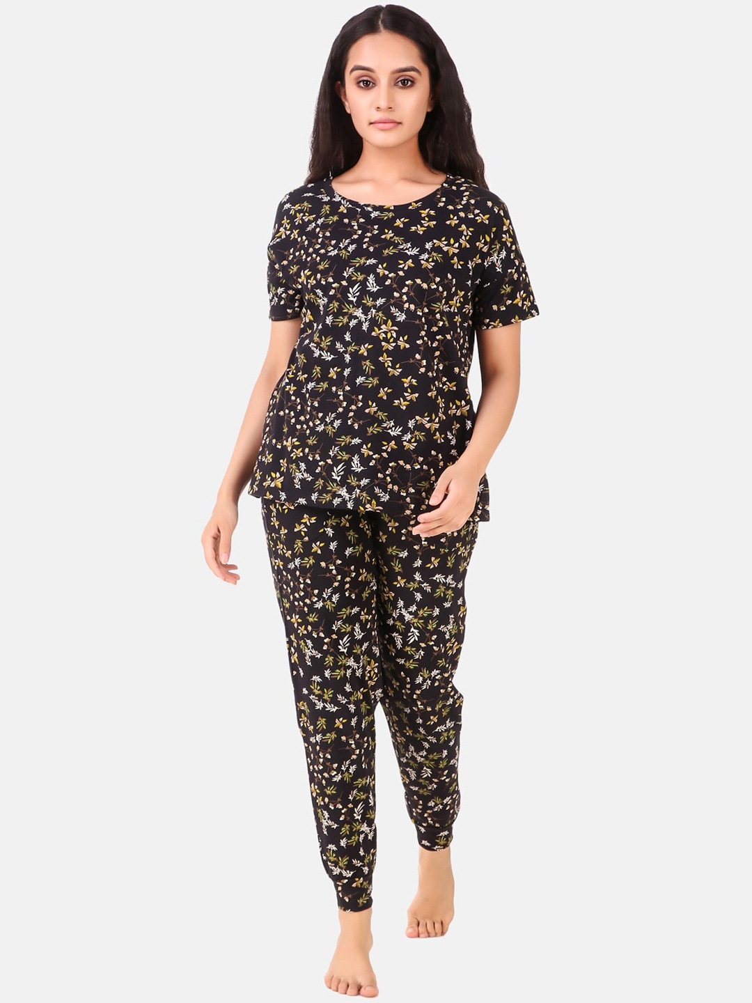 

Masha Women Black Floral Printed Pyjama Set