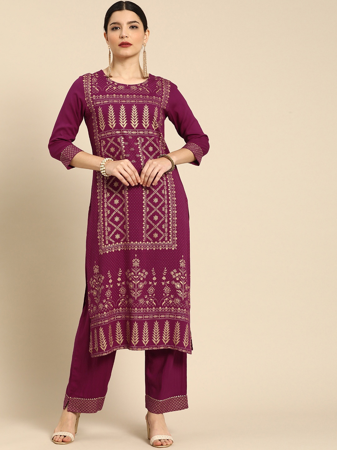 

Anouk Women Magenta Ethnic Motifs Printed Regular Kurta with Trousers