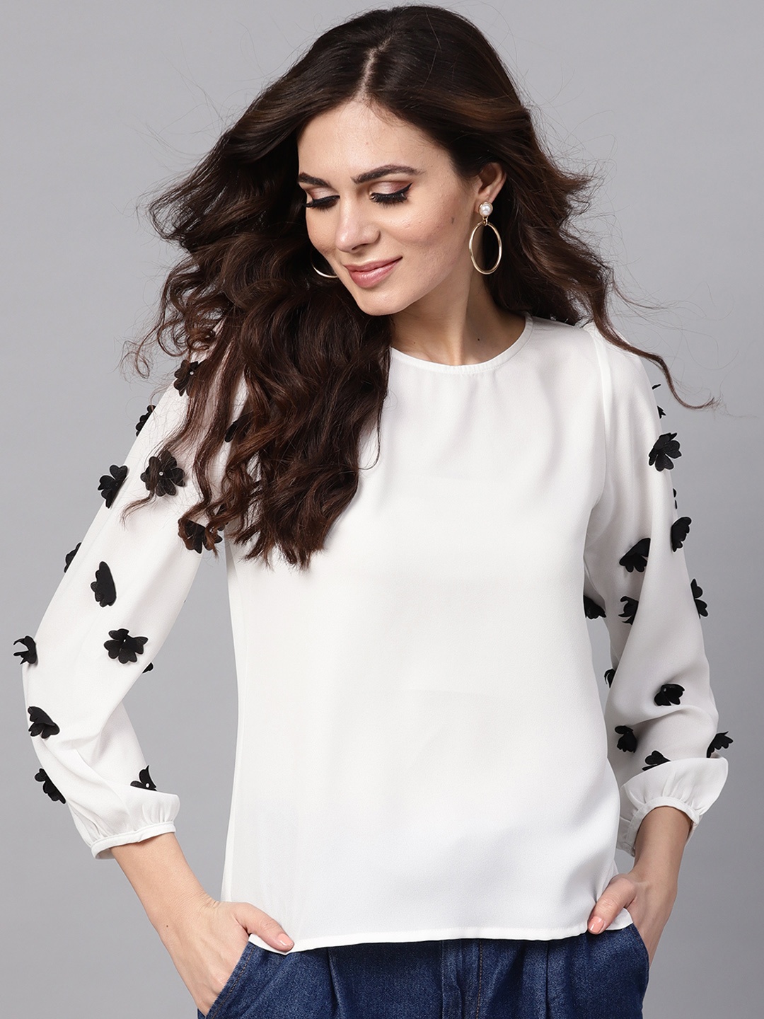 

SASSAFRAS Women White Solid Top with Applique Detail