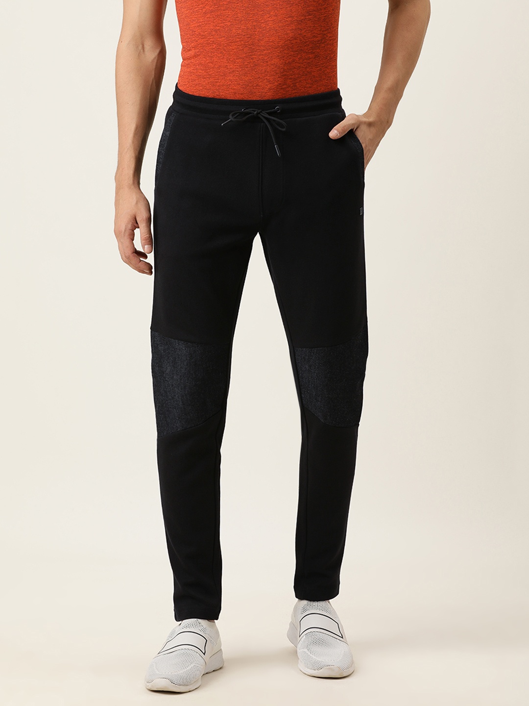 

Proline Active Men Black Solid Slim Fit joggers