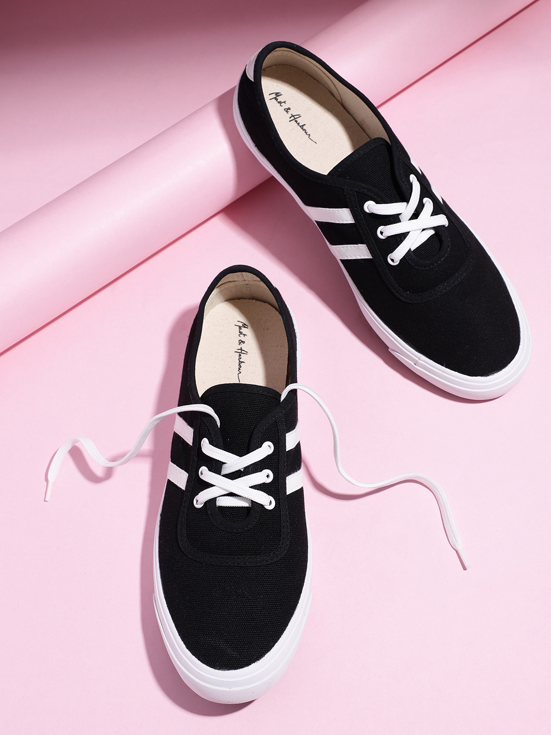 

Mast & Harbour Women Black Striped Sneakers