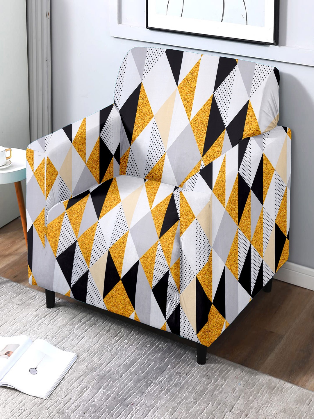 

Cortina Yellow & White Printed 1-Seater Super-Stretchable Non-Slip Sofa Slipcover