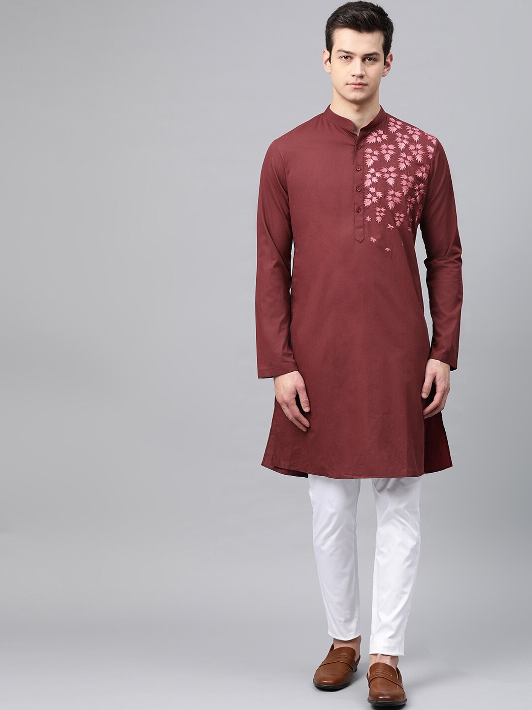 

See Designs Men Burgundy Embroidered Straight Kurta