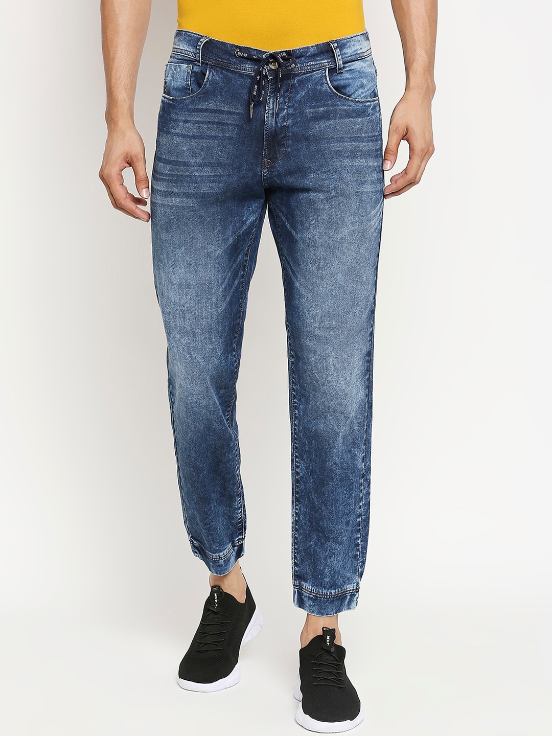 

Mufti Men Blue Jogger Heavy Fade Jeans