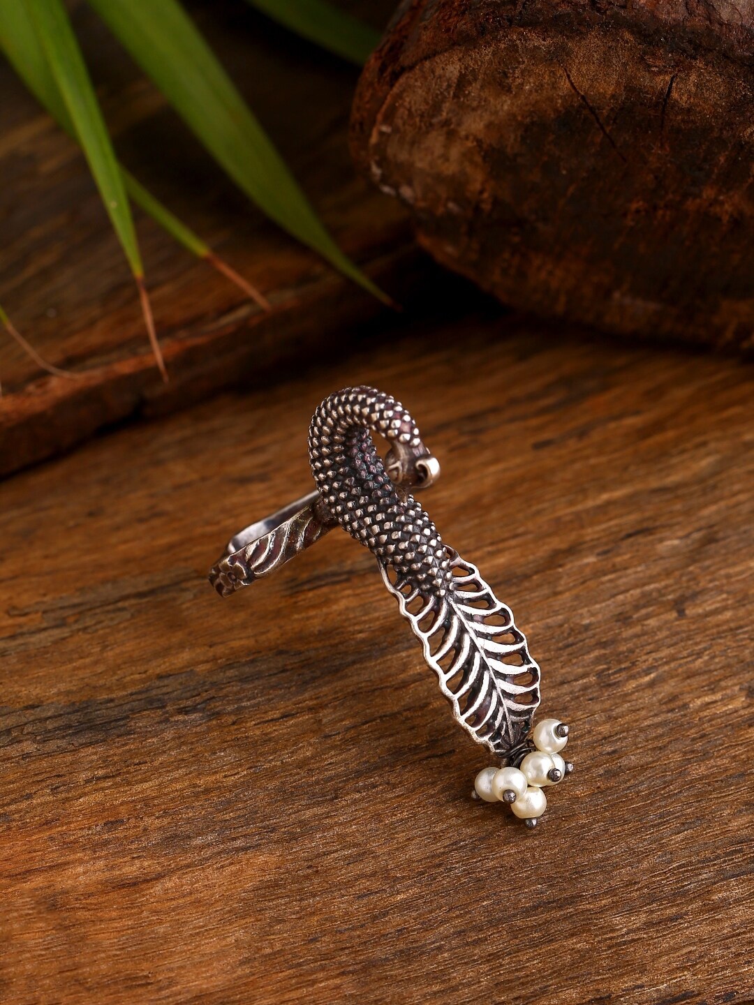 

Infuzze Women Oxidised Silver-Plated & White Beaded Oxidised Handcrafted Finger Ring