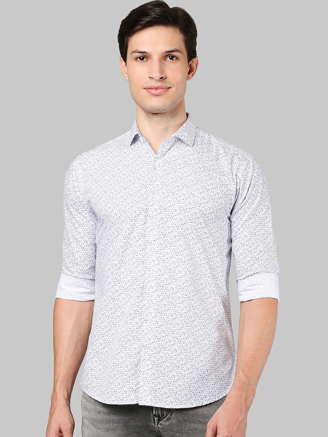 

Park Avenue Men White Slim Fit Opaque Printed Casual Shirt