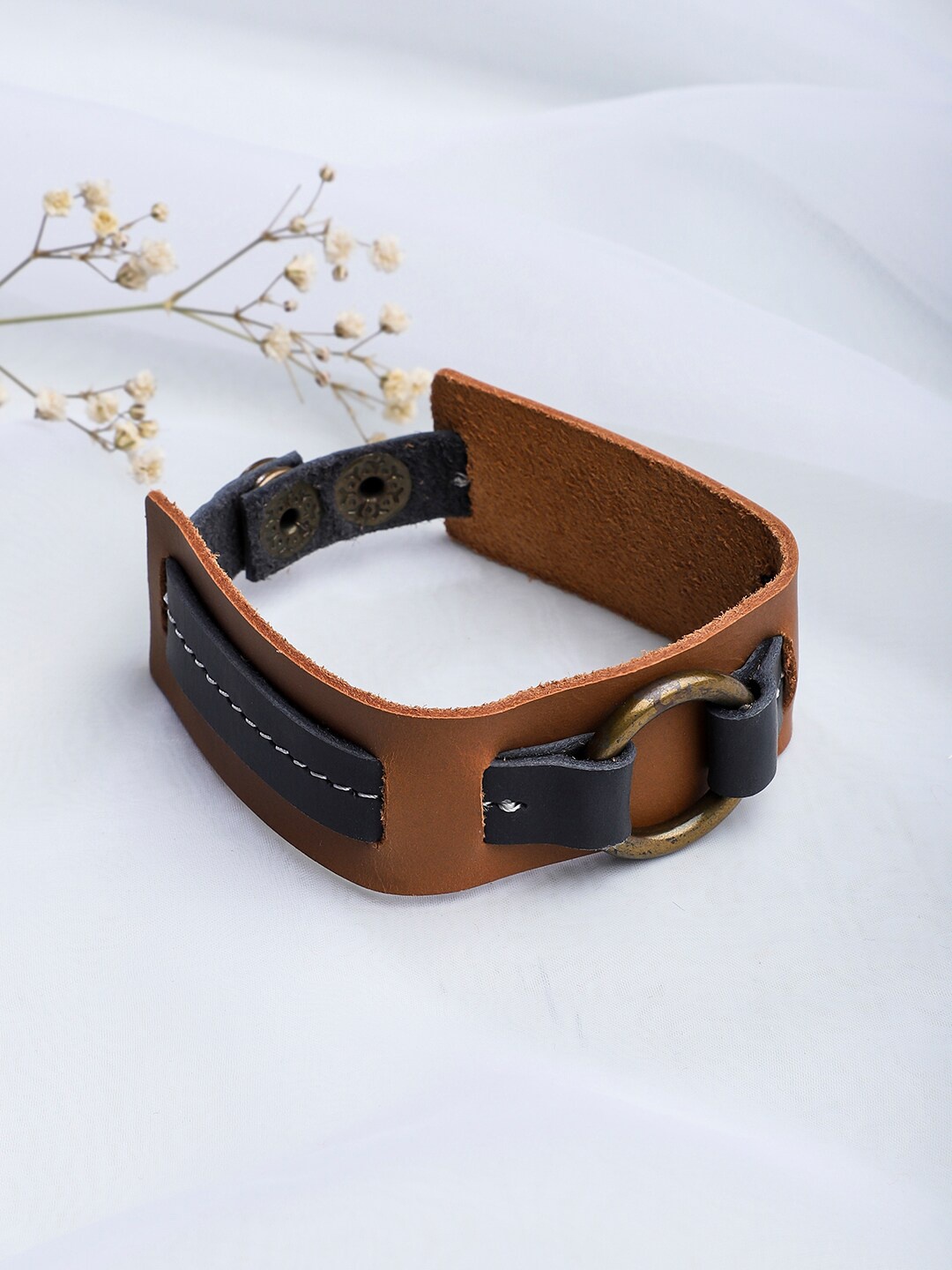 

Fabindia Brown Leather Bracelet Rakhi