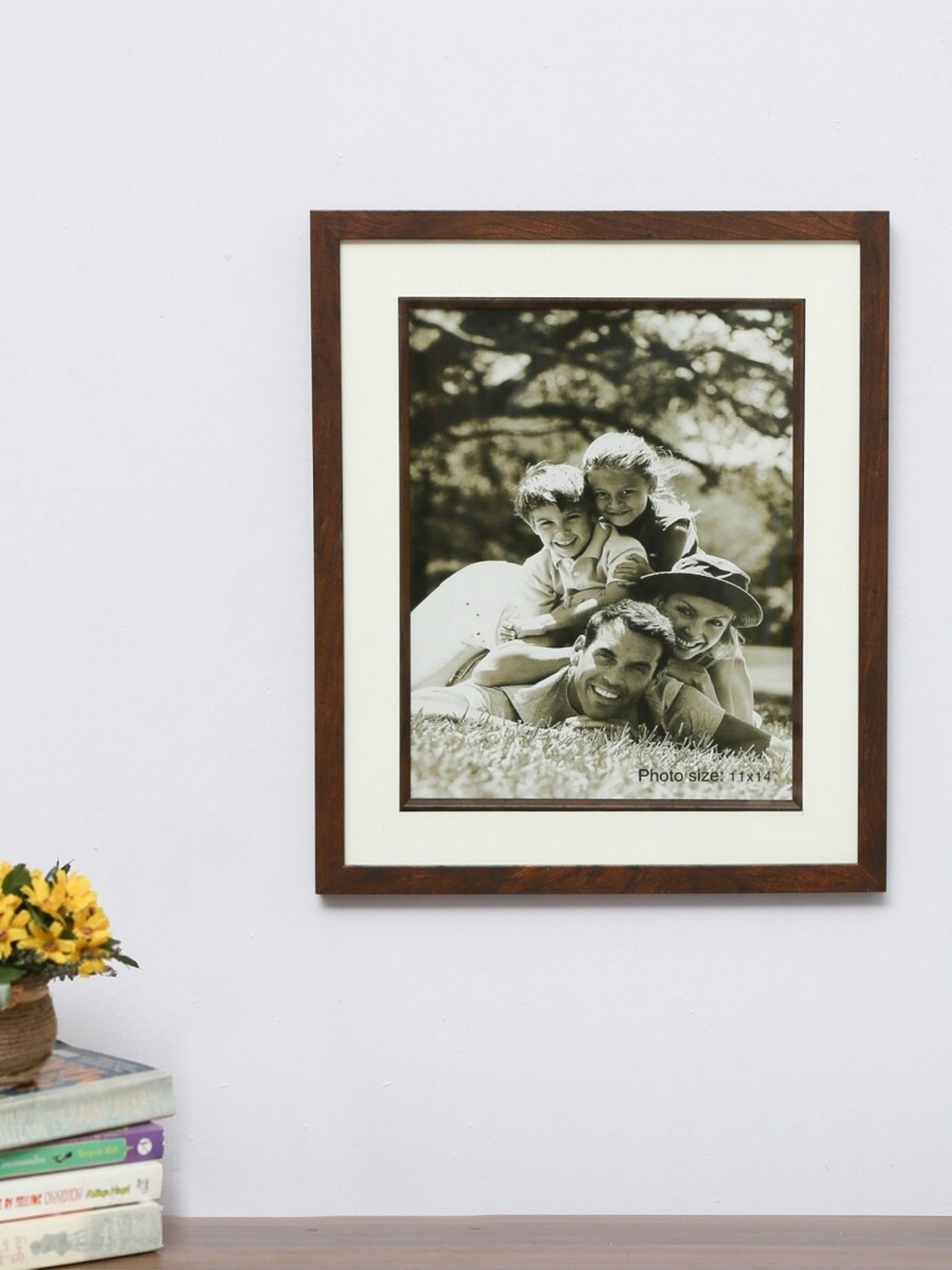 

Home Centre Brown Photomontage Sterling Wenge Photo Frame