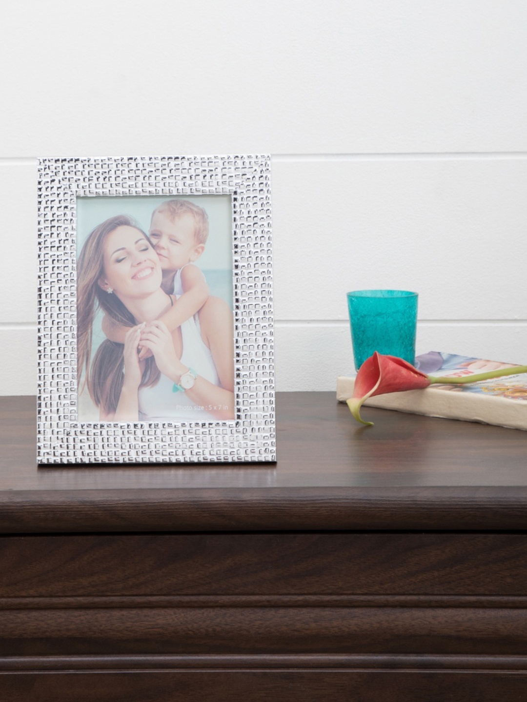 

Home Centre Silver-Toned Photomontage Mosaic Textured Photo Frame