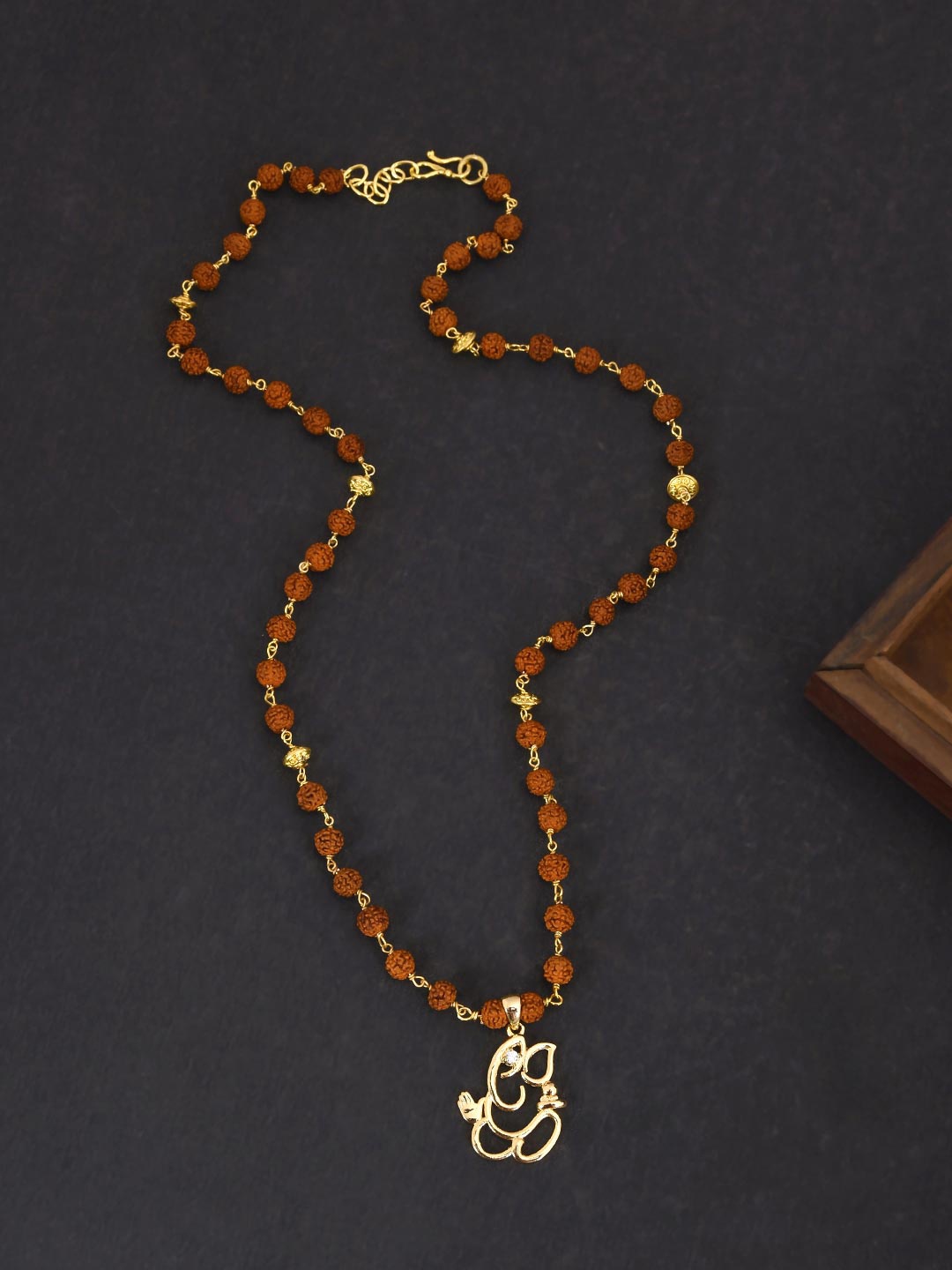 

Tistabene Gold-Plated Ganpati Pendant With Chain