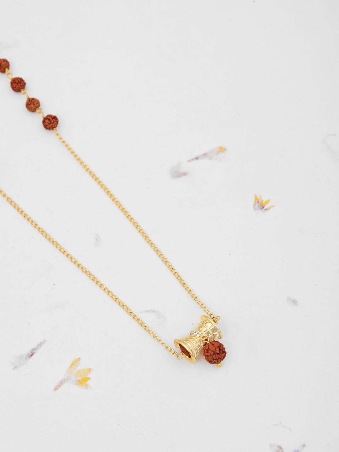 

Tistabene Men Gold-Plated Brown Rudraksha Beaded Spiritual Pendant With Chain