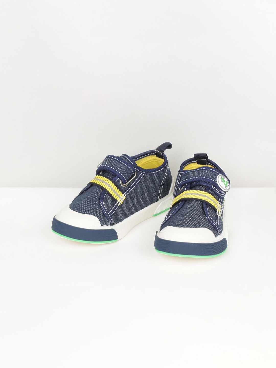 

max Boys Blue and White Printed Denim Sneakers