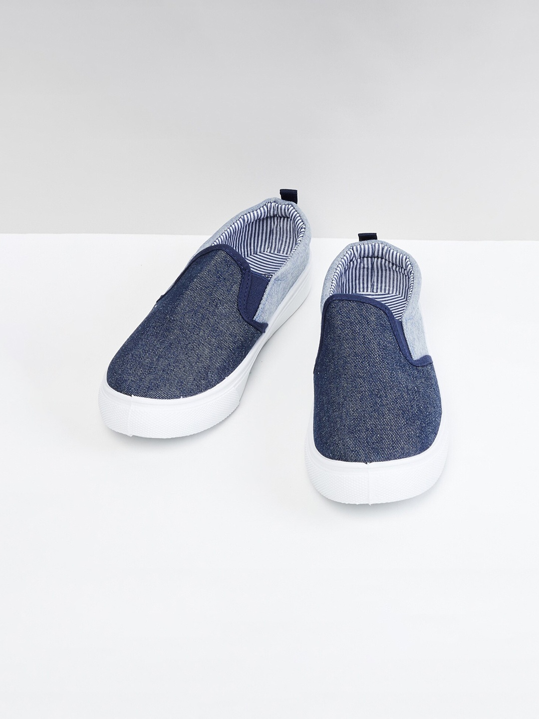 

max Boys Blue Colourblocked Denim Slip-On Sneakers