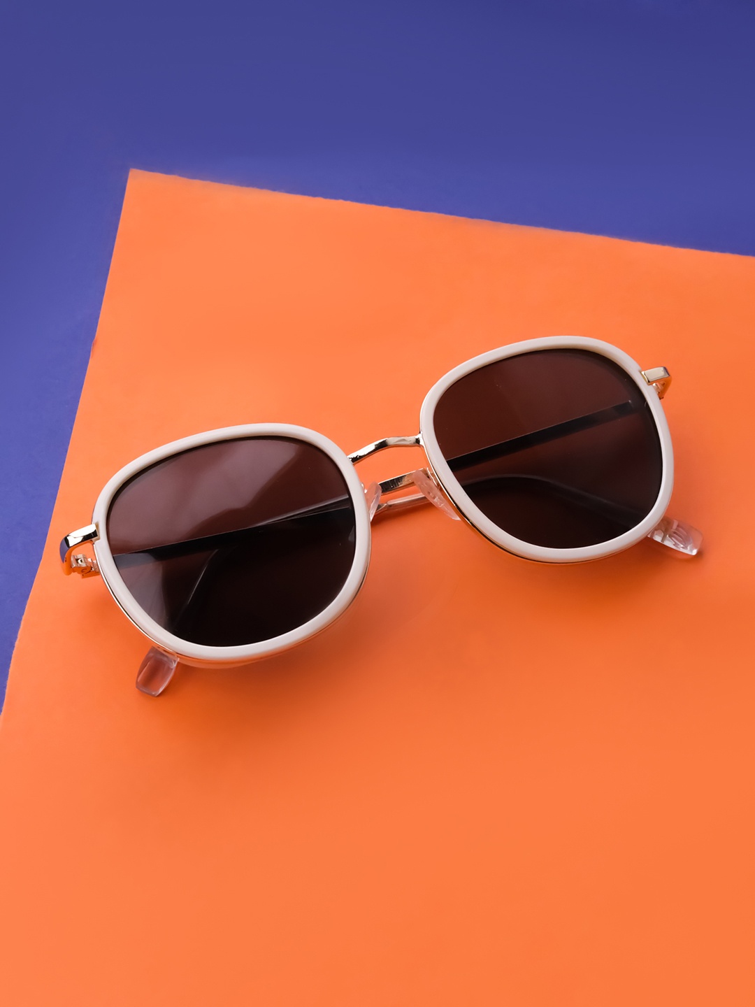 

Spiky Unisex Kids Grey Lens & Gold-Toned Oval Sunglasses ZSWOV_WHT_GRY