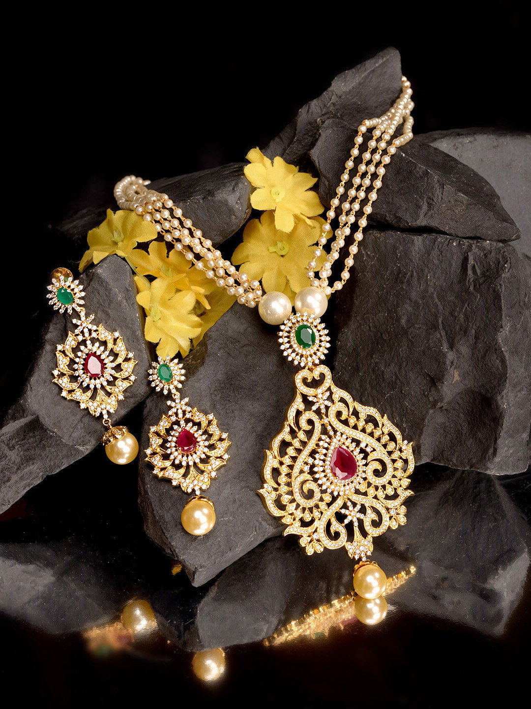 

Saraf RS Jewellery Gold-Plated AD & CZ-Studded & Beaded Handcrafted Jewellery Set