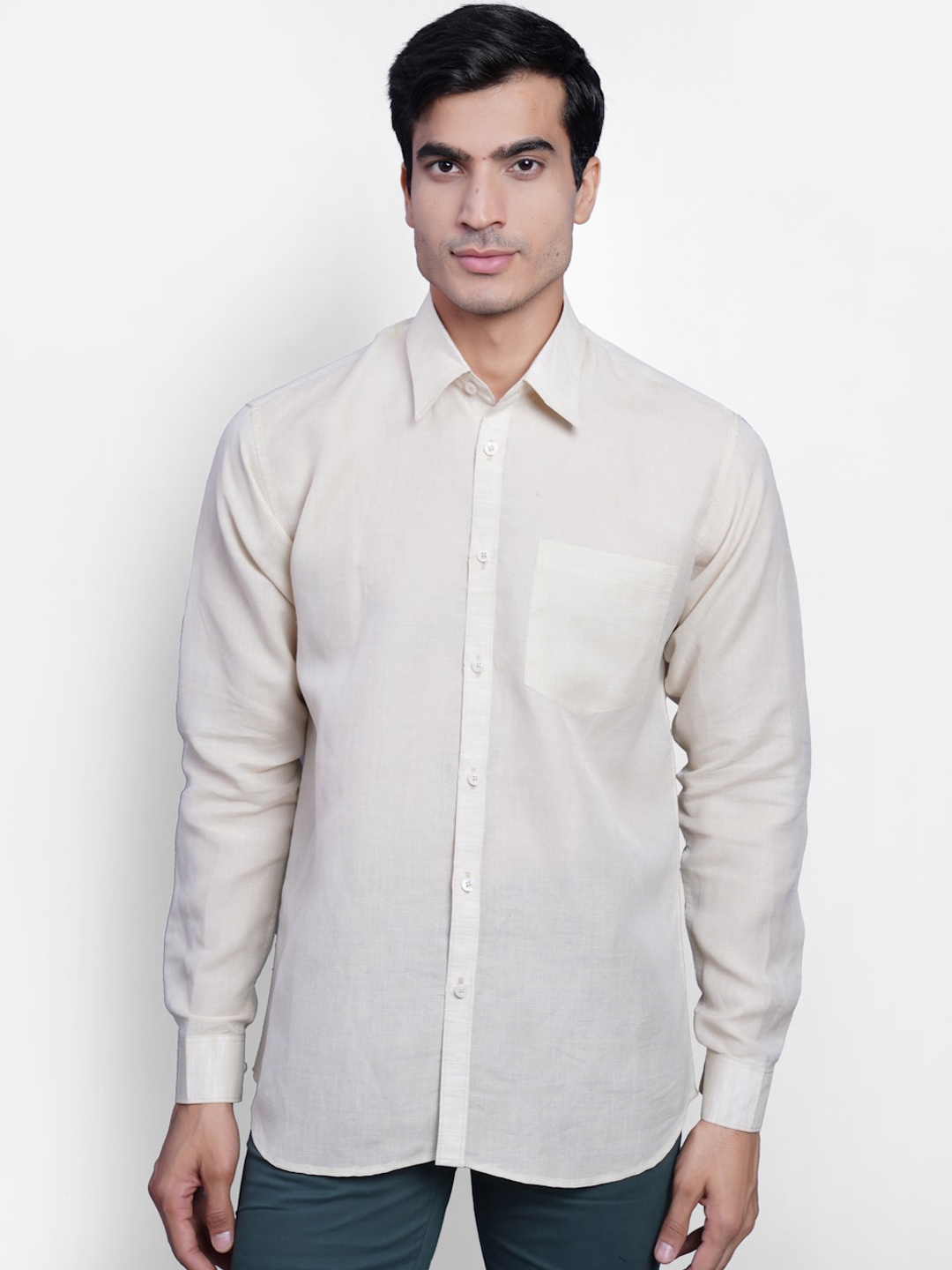 

Wintage Men Cream-Coloured Casual Linen Shirt