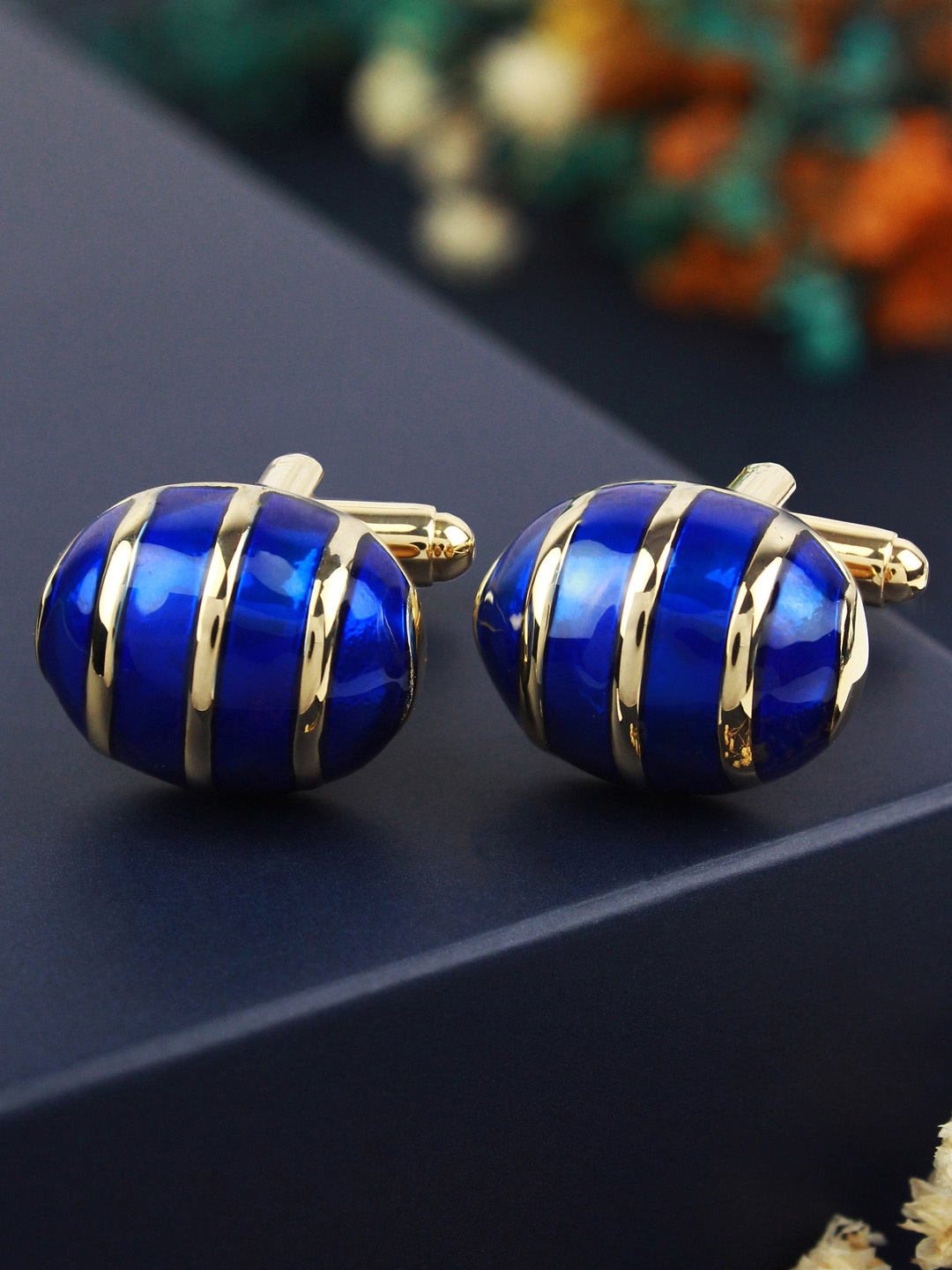 

PELUCHE Men Blue & Gold-Toned Striped Cufflink