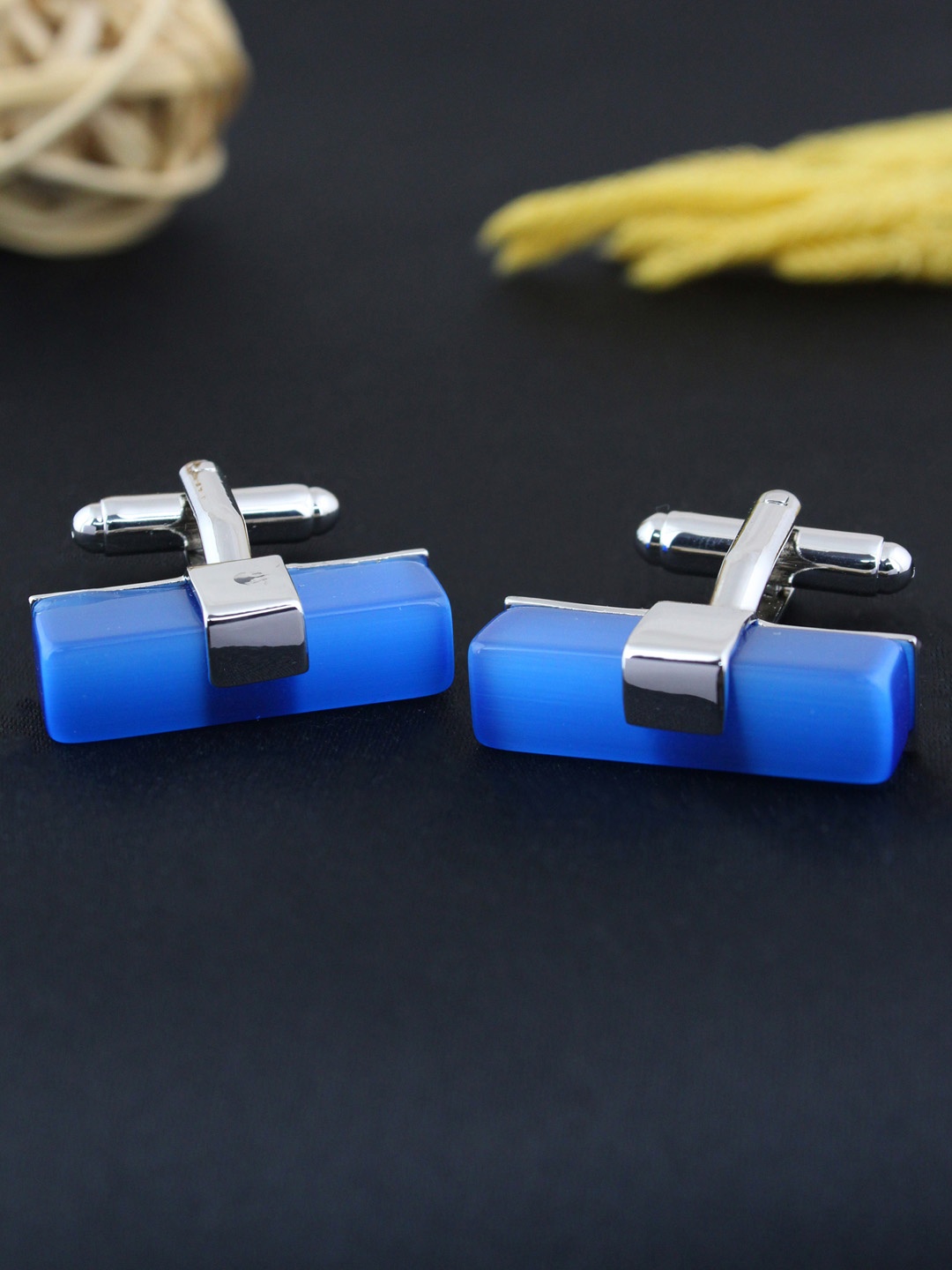 

PELUCHE Silver-Toned & Blue The Elegant Me: Onyx Stone Studded Cufflink