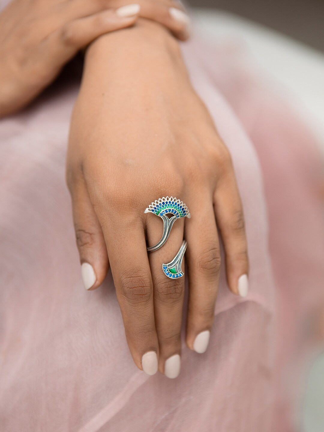 

SHAYA Women Oxidized Silver-Toned & Blue Stone-Studded Enameled Handcrafted Finger Ring