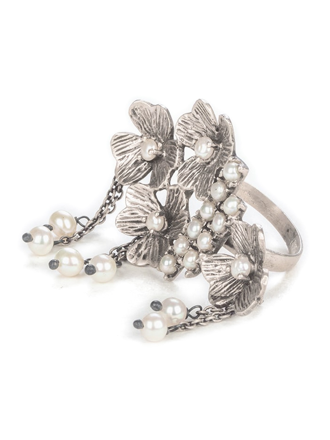 

SHAYA Women Oxidised Silver-Toned & White Pearl Beaded Shirley C Finger Rings