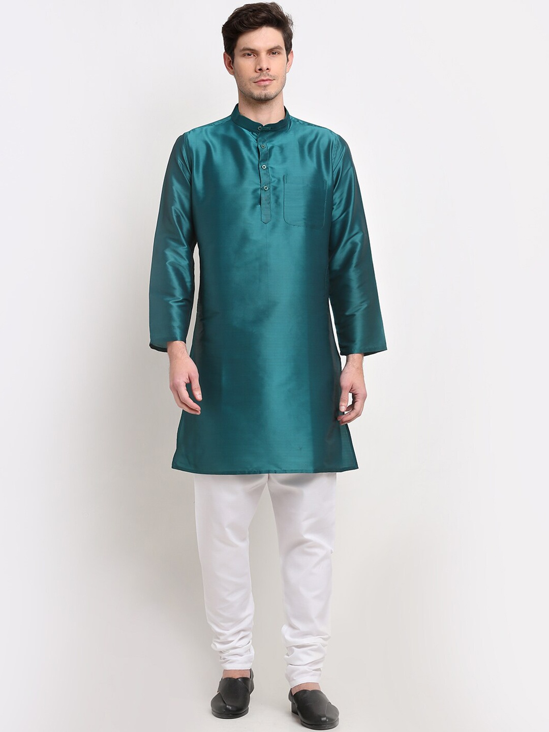 

NEUDIS Men Green Regular Kurta with Pyjamas