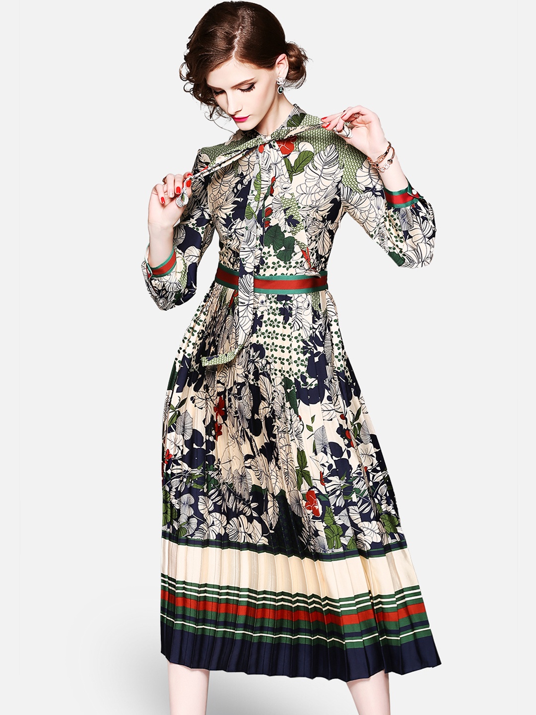 

JC Collection Women Green & Red Printed Tie-Up Neck Midi Dress