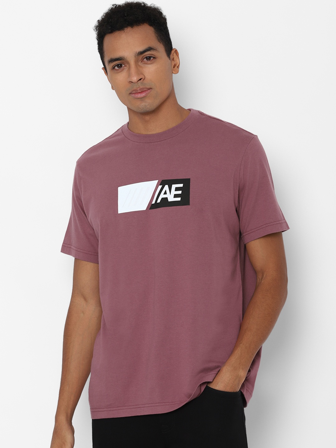 

AMERICAN EAGLE OUTFITTERS Men Mauve-Coloured Typography Printed Pure Cotton T-shirt
