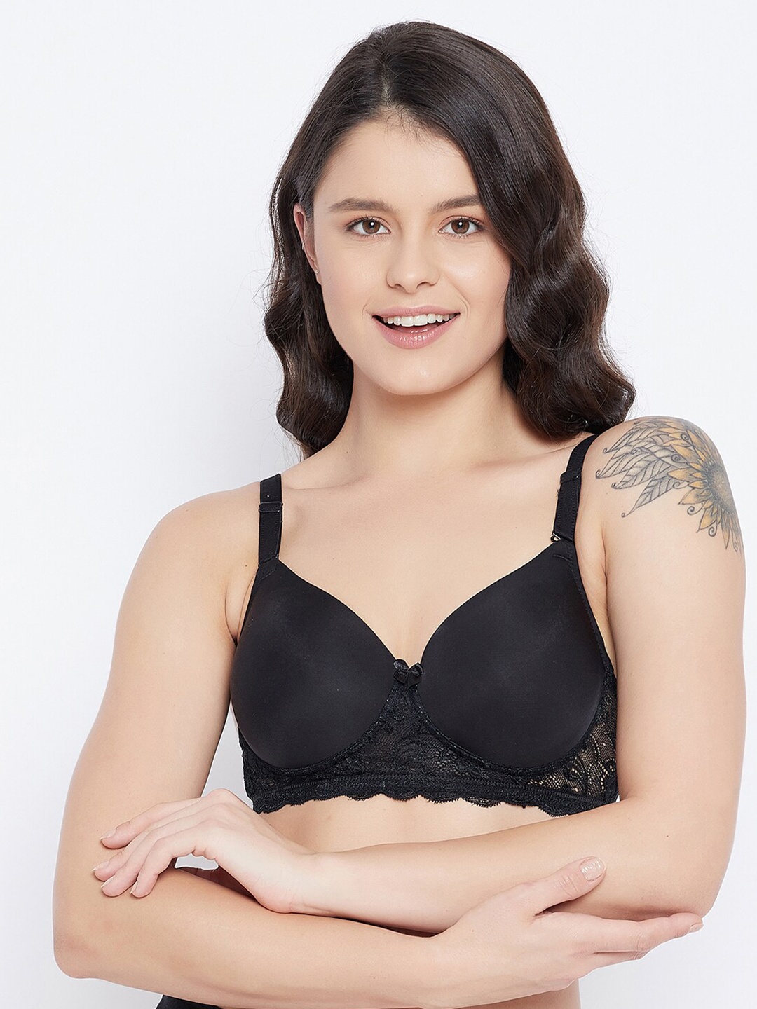 

Clovia Black Solid Non-Wired Full Coverage T-shirt Bra