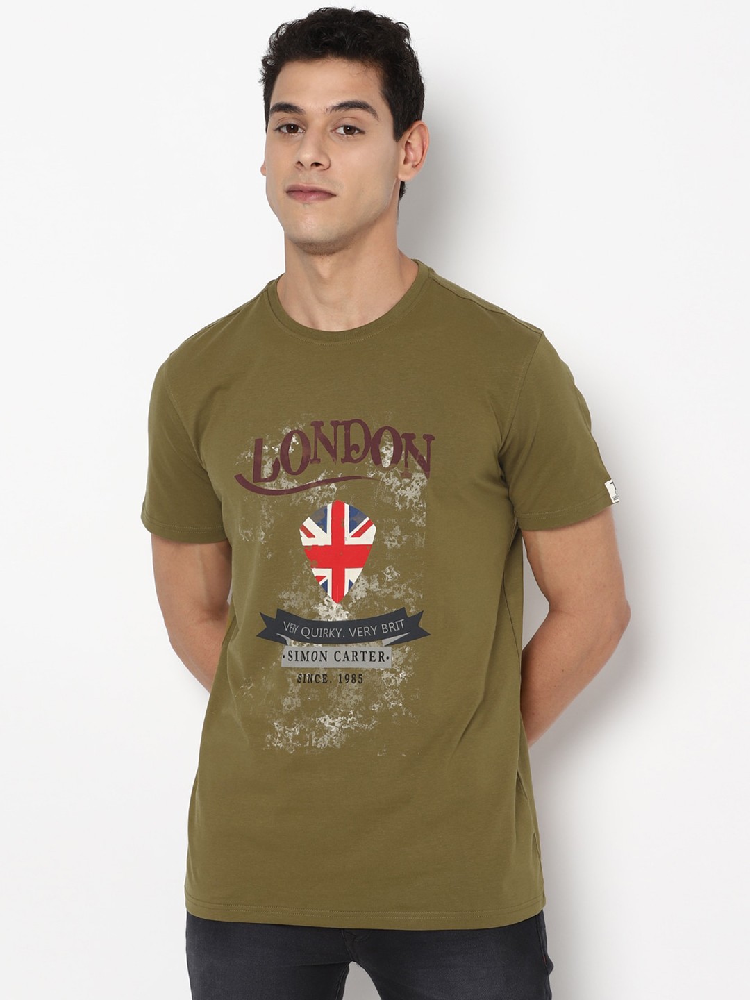 

SIMON CARTER LONDON Men Olive Green Typography Printed Slim Fit Pure Cotton T-shirt