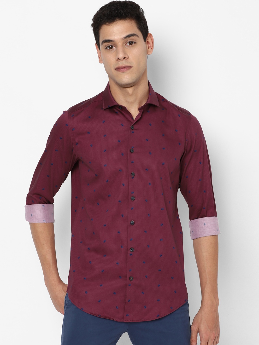 

SIMON CARTER LONDON Men Maroon Slim Fit Opaque Printed Pure Cotton Casual Shirt