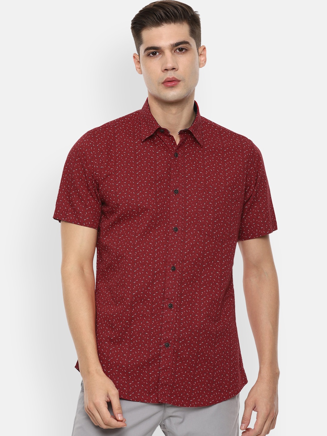 

Van Heusen Sport Men Maroon Slim Fit Opaque Printed Cotton Linen Casual Shirt