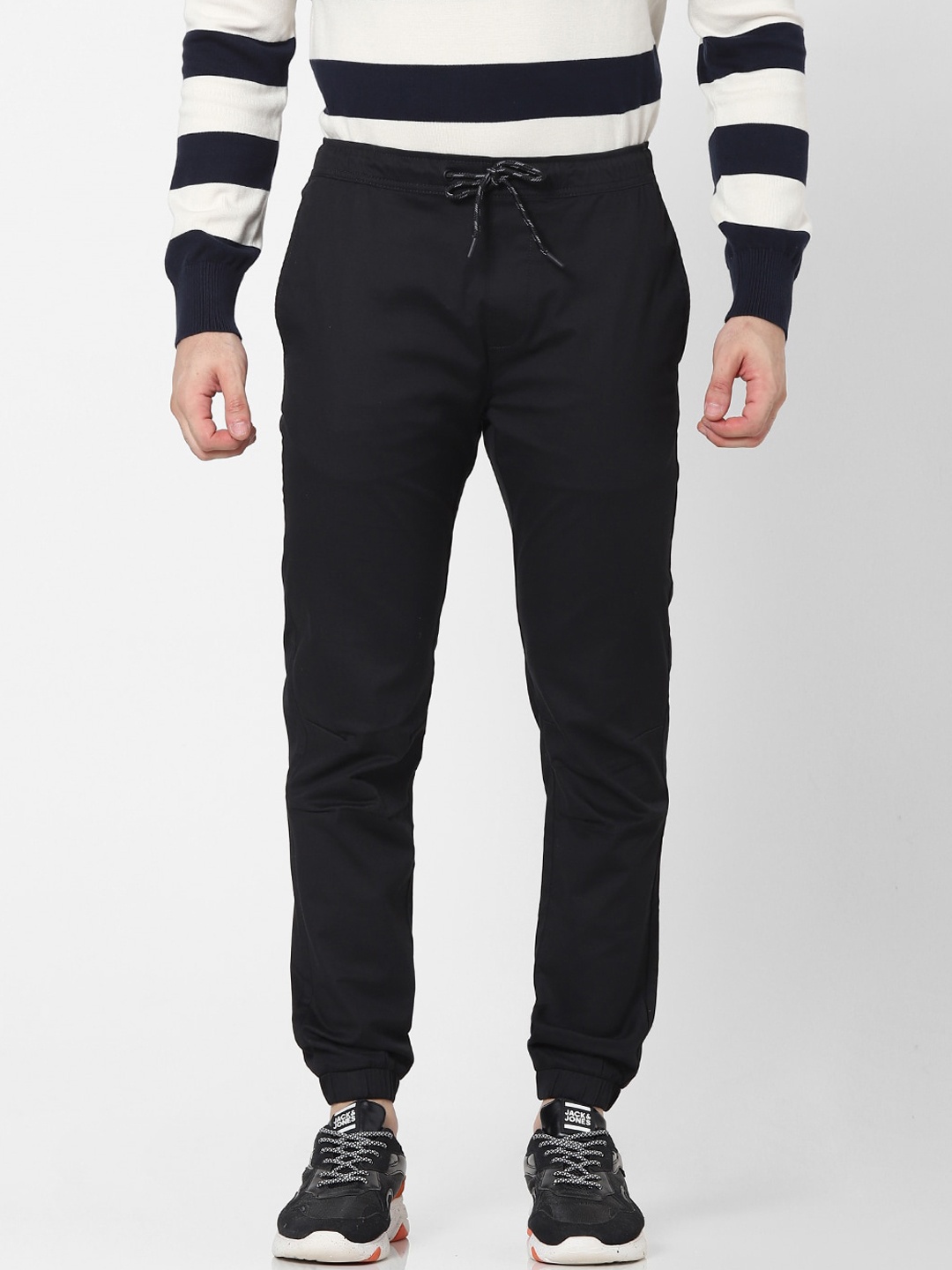 

Celio Men Black Straight Fit Joggers Trousers