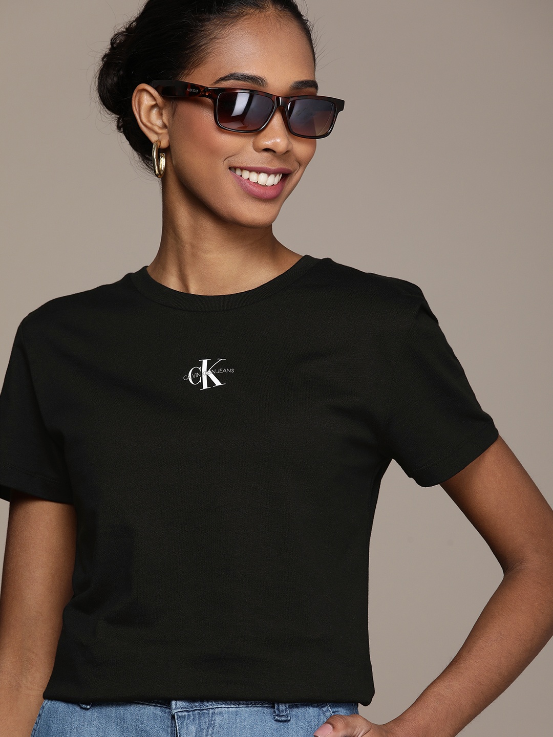 

Calvin Klein Jeans Women Black Brand Logo Slim Fit Pure Cotton T-shirt
