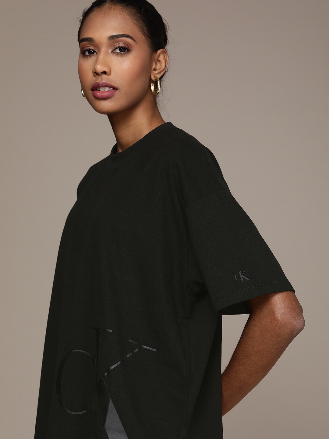 

Calvin Klein Jeans Women Black Brand Logo Printed Boxy T-shirt