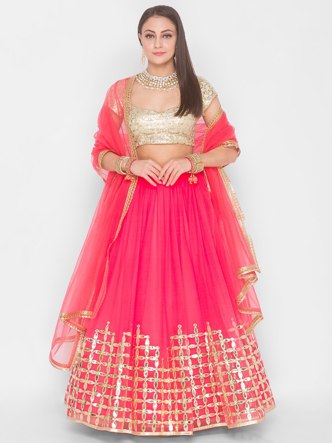 

6Y COLLECTIVE Pink & Gold-Toned Embroidered Sequinned Semi-Stitched Lehenga Choli